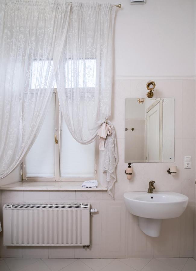 Bel Apartments Одесса Экстерьер фото